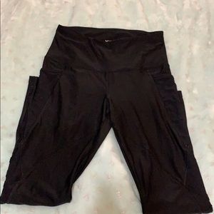 Black sport leggings